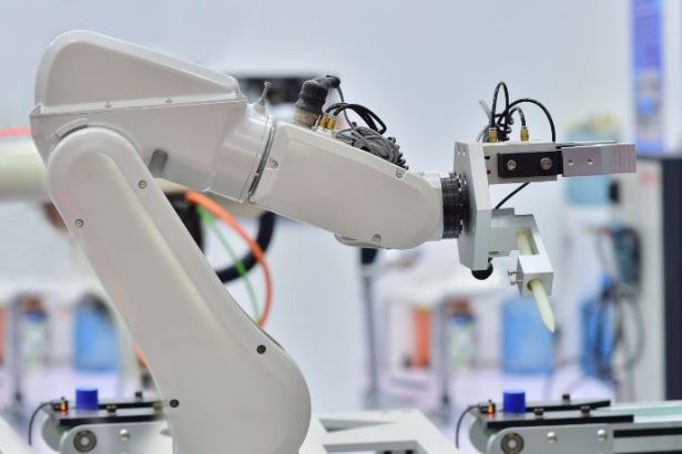 Como o evento de robótica em Campina Grande impulsiona educação, inovação e integração regional