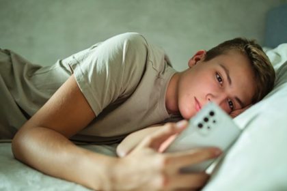 Crescimento do Uso do Celular na Paraíba e o Impacto na Vida Digital da População