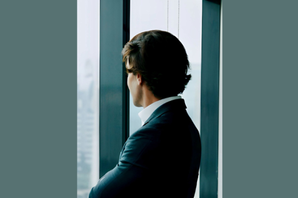 Liderar para crescer: como a liderança empreendedora de Ian dos Anjos Cunha transforma a gestão de equipes em estratégia, inovação e resultados consistentes.