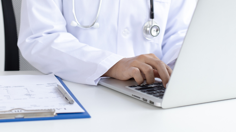 Ao abordar o reajuste por faixa etária, Alexandre Costa Pedrosa destaca os principais pontos que devem ser observados nos índices e seus reflexos no planejamento financeiro.