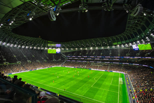 Elias Assum Sabbag Junior explica como os patrocínios esportivos se tornaram ferramenta estratégica de marca e visibilidade.